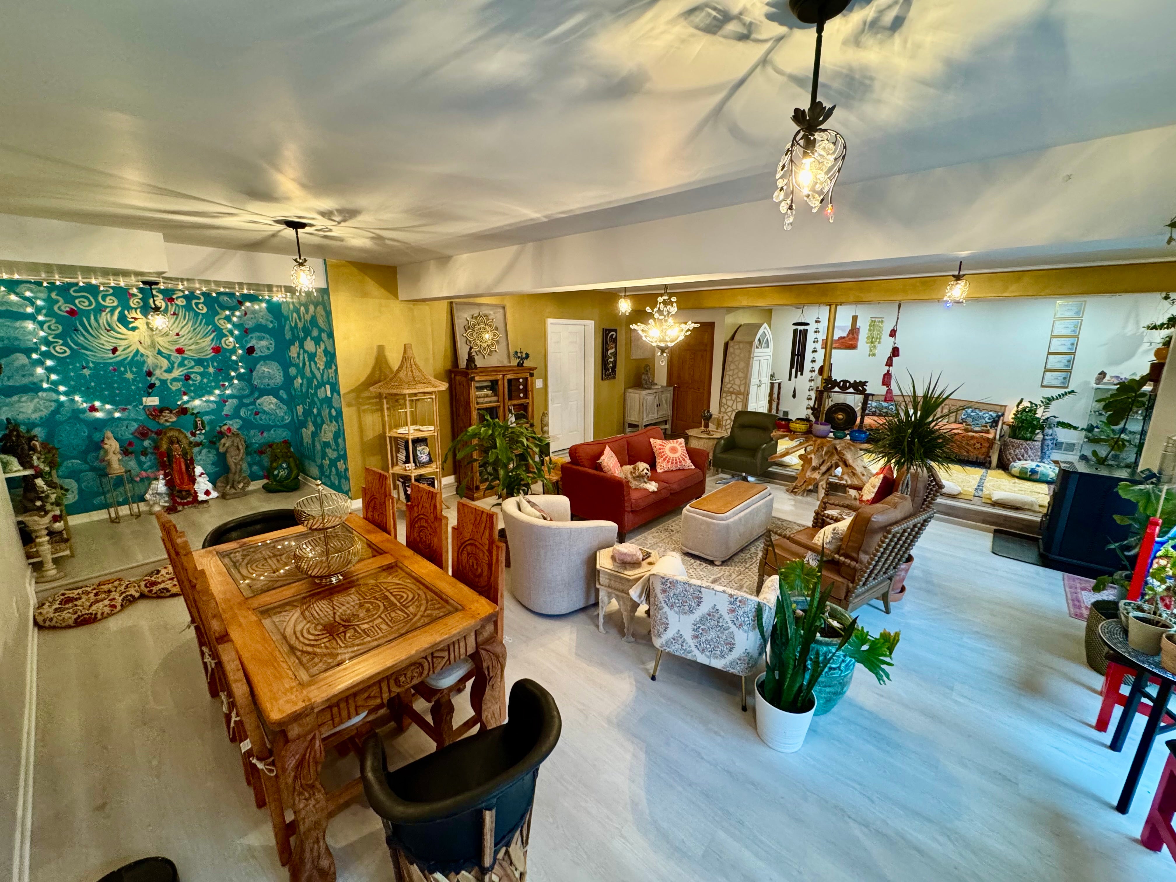 Retreats - Live In-Person Certifications A.U.R.A. Hypnosis & R.A.A.H. Reiki Healing