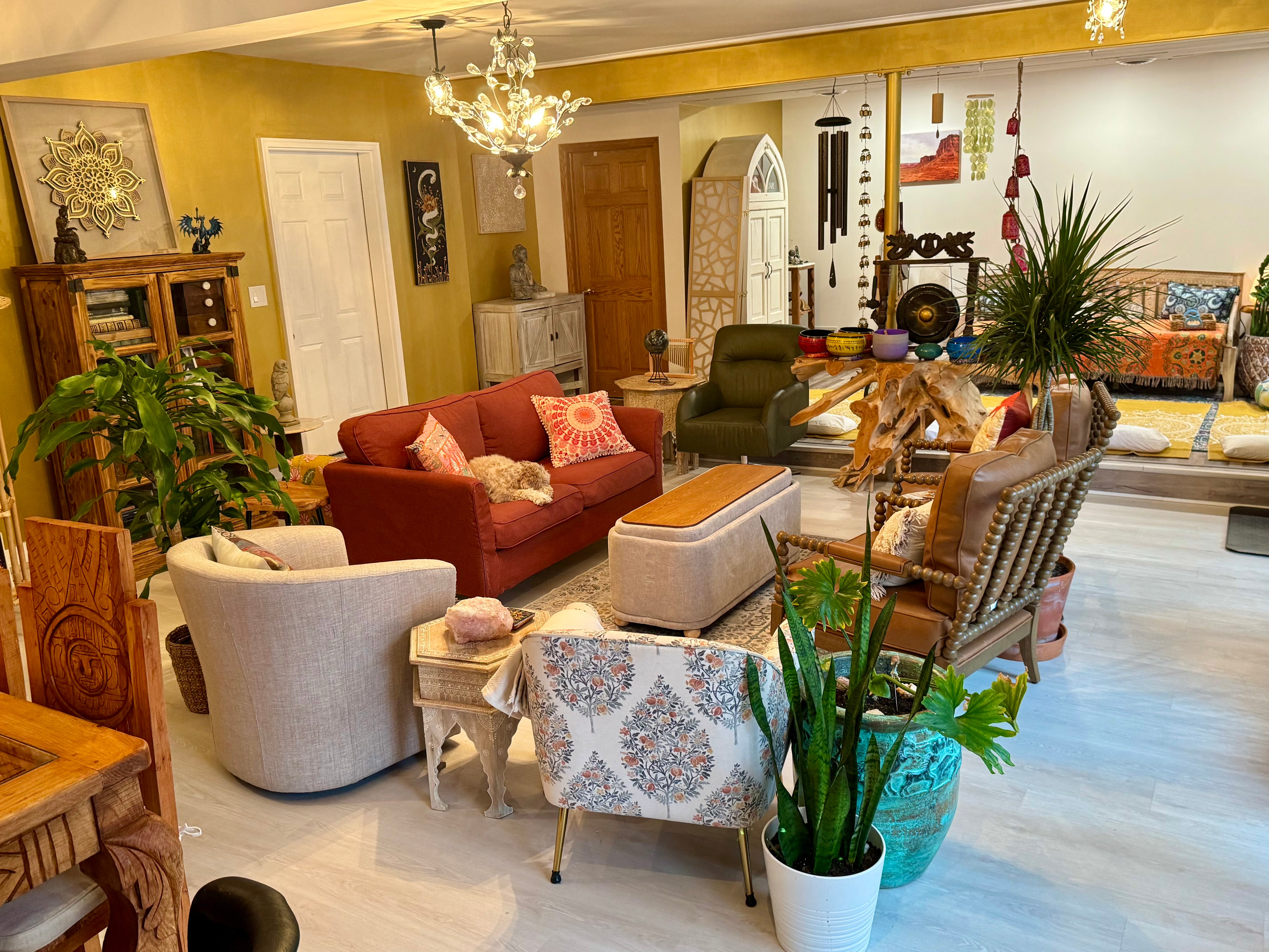 Retreats - Live In-Person Certifications A.U.R.A. Hypnosis & R.A.A.H. Reiki Healing