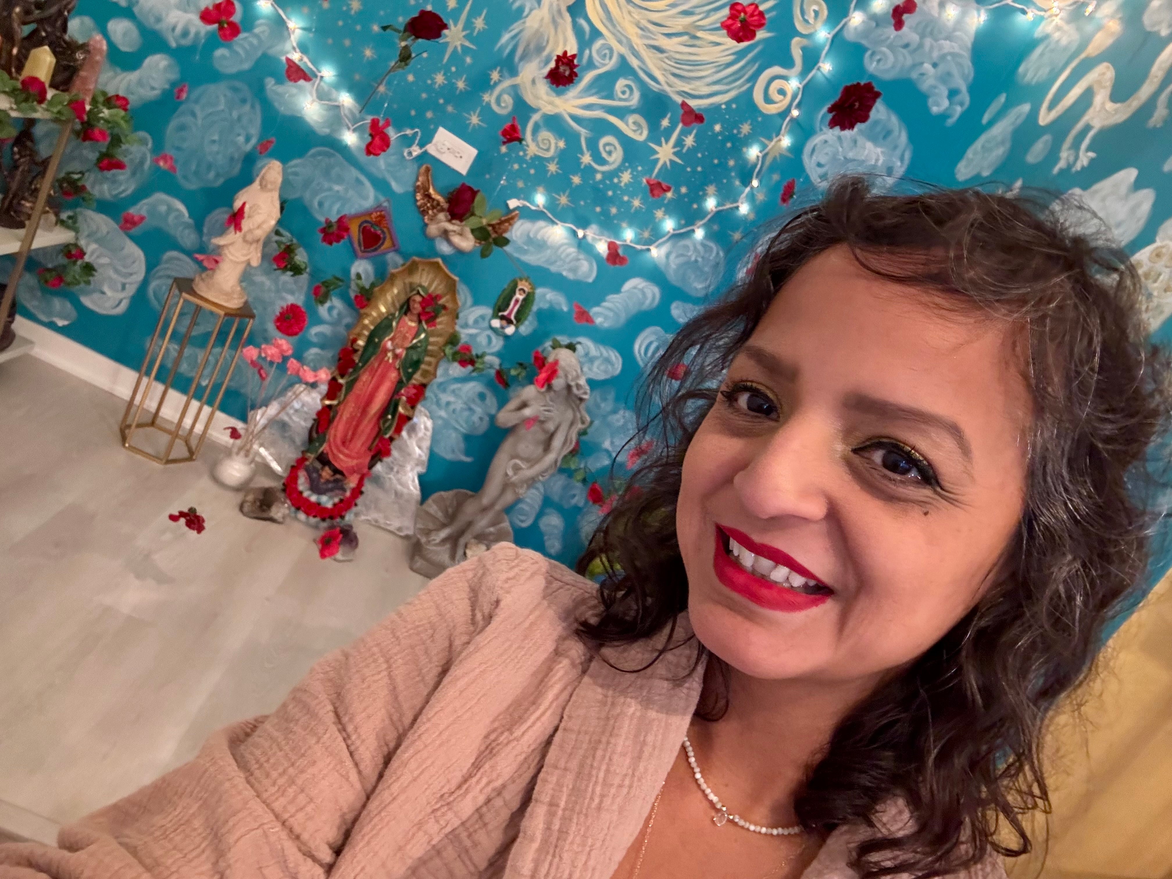 Retreats - Live In-Person Certifications A.U.R.A. Hypnosis & R.A.A.H. Reiki Healing