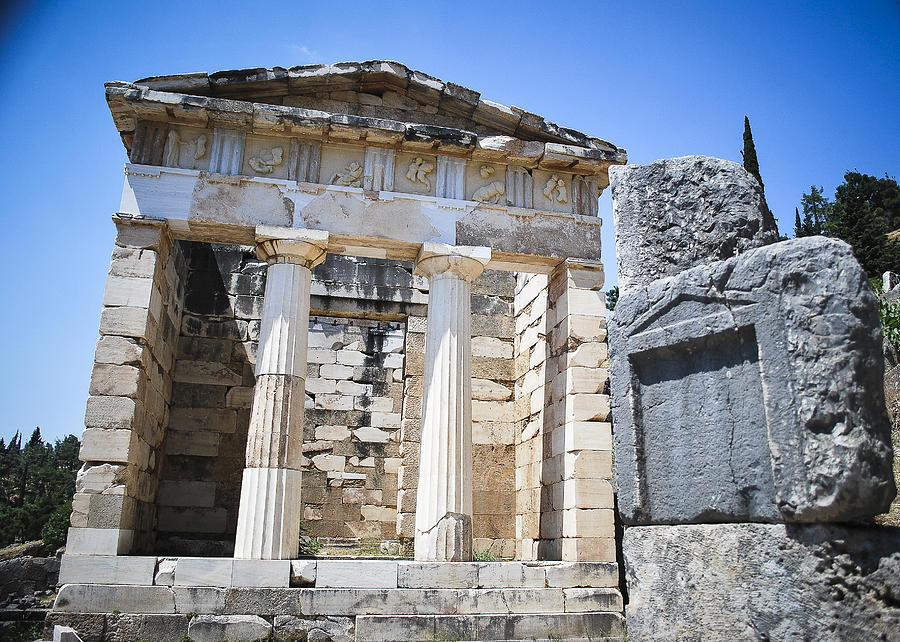 Workshop - The Oracle of Delphi - Becoming an Alchemy & Master of Timelines